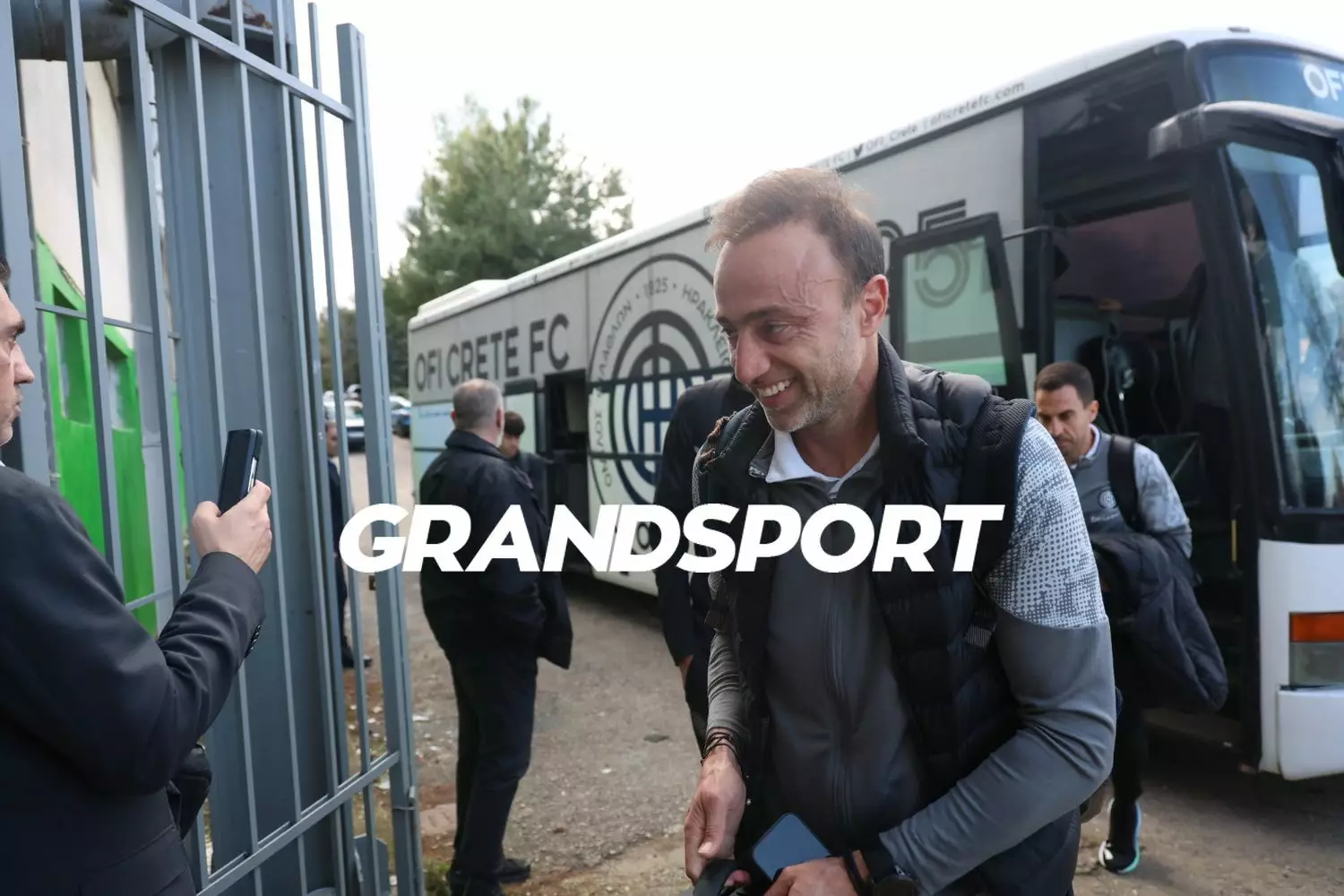 &laquo;&Chi;&rho;ή&sigma;&tau;&omicron;&sigmaf; &Kappa;ό&nu;&tau;&eta;&sigmaf; &omicron;&epsilon;, &omicron;&epsilon;, &omicron;&epsilon;&raquo; (vid)