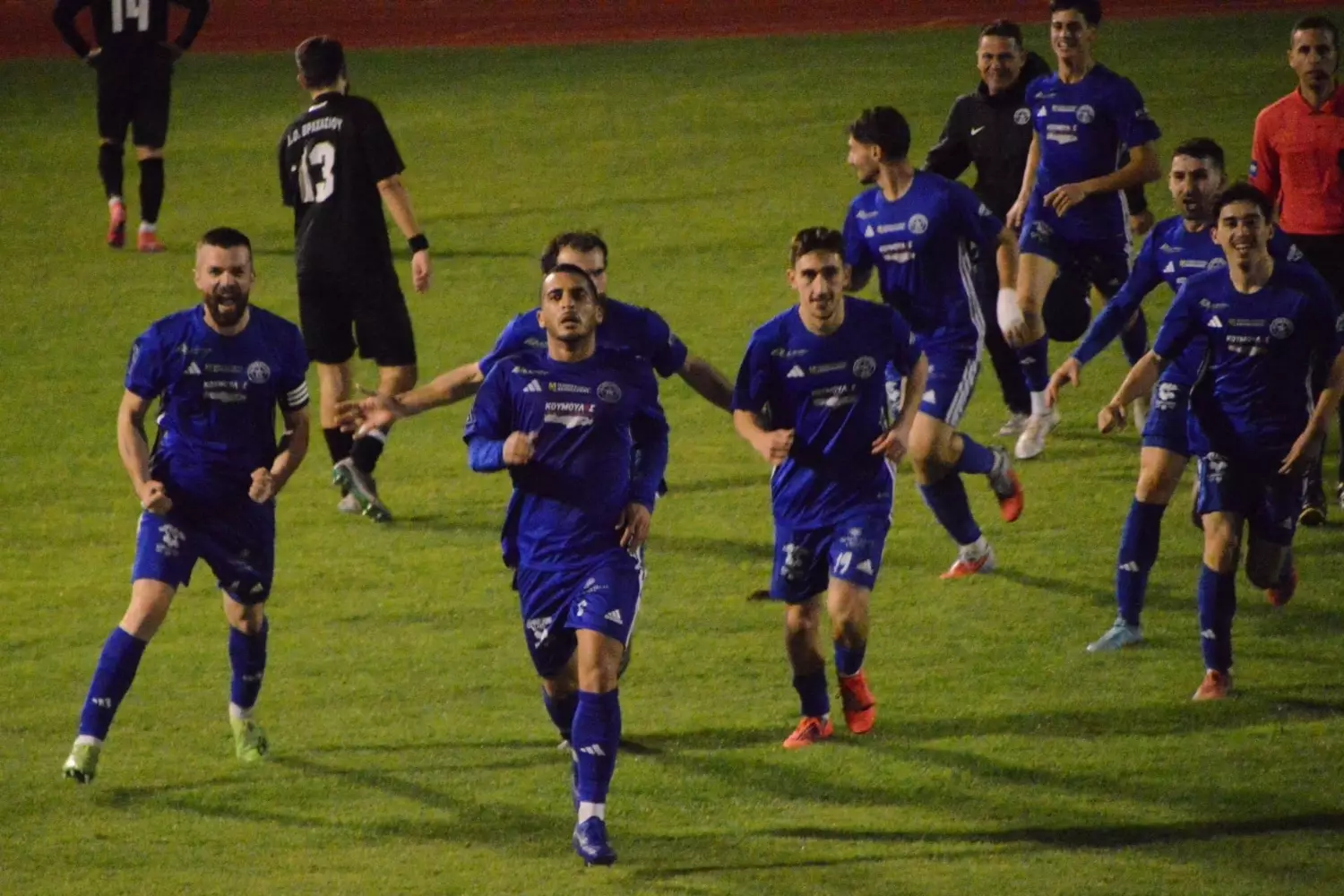 &Rho;&iota;&mu;&pi;έ&iota;&rho;&omicron;: &laquo;&Sigma;&tau;&omicron;&nu; &Alpha;&Omicron;&Alpha;&Nu; &beta;&rho;ή&kappa;&alpha; &mu;&iota;&alpha; &omicron;&iota;&kappa;&omicron;&gamma;έ&nu;&epsilon;&iota;&alpha; &ndash; &Theta;έ&lambda;&omicron;&upsilon;&mu;&epsilon; &tau;&omicron; &pi;&rho;&omega;&tau;ά&theta;&lambda;&eta;&mu;&alpha; &kappa;&alpha;&iota; &tau;&eta;&nu; ά&nu;&omicron;&delta;&omicron;&raquo;