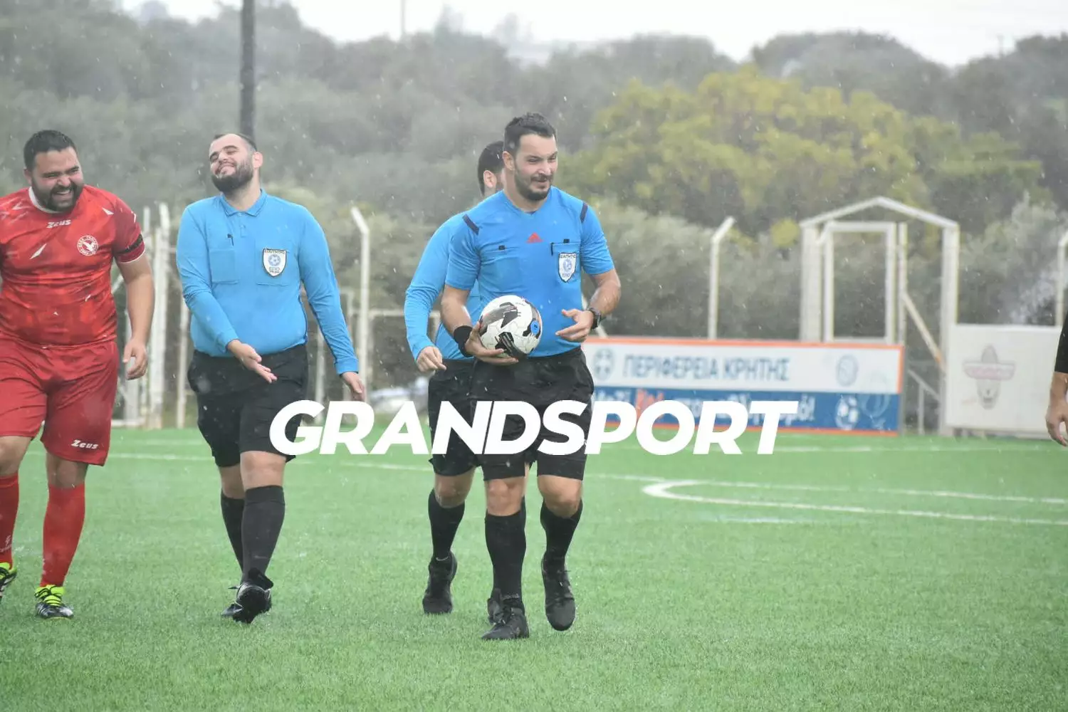 &Beta;1 &Epsilon;&Pi;&Sigma;&Eta;: &Chi;έ&rho;&iota;-&chi;έ&rho;&iota; &sigma;&tau;&eta;&nu; &kappa;&omicron;&rho;&upsilon;&phi;ή &Kappa;ό&rho;&omicron;&iota;&beta;&omicron;&sigmaf; &kappa;&alpha;&iota; &Omicron;&Phi;&Alpha;&Mu;, &iota;&sigma;&omicron;&pi;&alpha;&lambda;ί&alpha; &sigma;&tau;&omicron; &Alpha;&sigma;ή&mu;&iota;