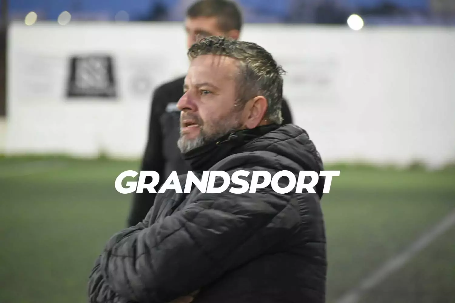 &Gamma;. &Kappa;&omicron;&nu;&tau;ά&kappa;&eta;&sigmaf;: &laquo;&Alpha;&nu;&alpha;&rho;&omega;&tau;&iota;έ&mu;&alpha;&iota; &alpha;&nu; &upsilon;&pi;ά&rho;&chi;&epsilon;&iota; &Theta;&epsilon;ό&sigmaf;, &epsilon;ί&nu;&alpha;&iota; &omicron;&mu;ά&delta;&alpha; &alpha;&upsilon;&tau;ή &gamma;&iota;&alpha; &nu;&alpha; &pi;έ&sigma;&epsilon;&iota;;&raquo;