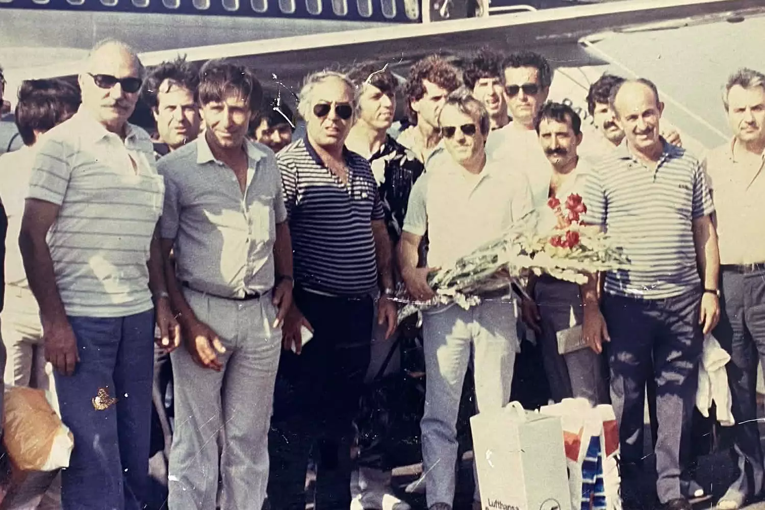 &Pi;έ&nu;&theta;&omicron;&sigmaf; &sigma;&tau;&omicron;&nu; &Omicron;&Phi;&Eta;: &laquo;Έ&phi;&upsilon;&gamma;&epsilon;&raquo; &omicron; &Gamma;&iota;ώ&rho;&gamma;&omicron;&sigmaf; &Kappa;&alpha;&rho;&alpha;&nu;&tau;&iota;&nu;ό&sigmaf;