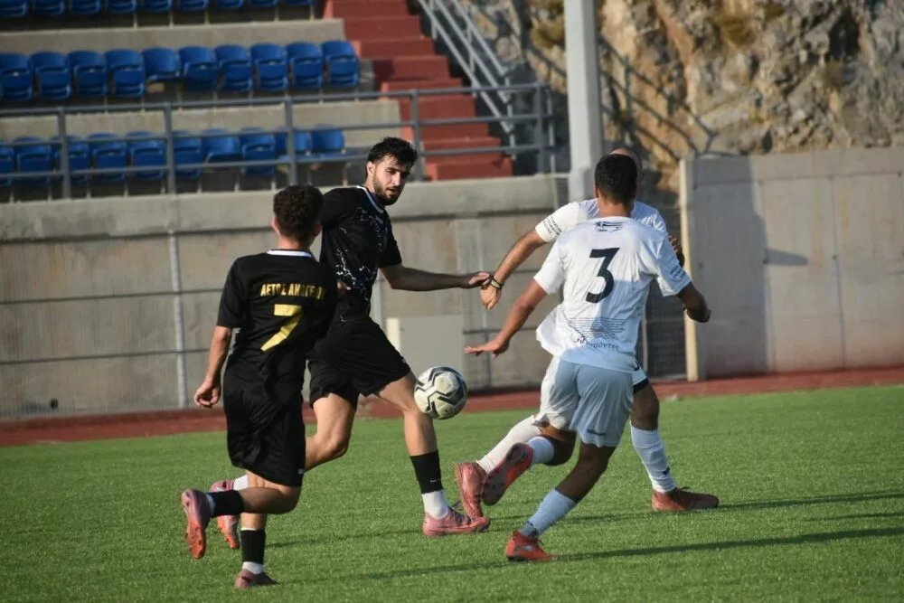 Φιλικό στη Χερσόνησο για Θρίαμβο Αναλήψεως και Δαμάστα