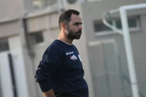 Κ. Ταβλαδωράκης: «Για ακόμη μία φορά τα ατομικά μας λάθη μάς στοίχισαν δύο βαθμούς»