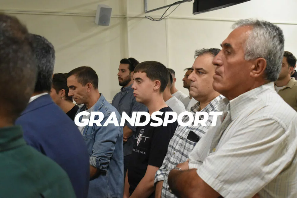 Εικόνες απο τον αγιασμό στον Σύνδεσμο Διαιτητών Ποδοσφαίρου Ηρακλείου (pics)