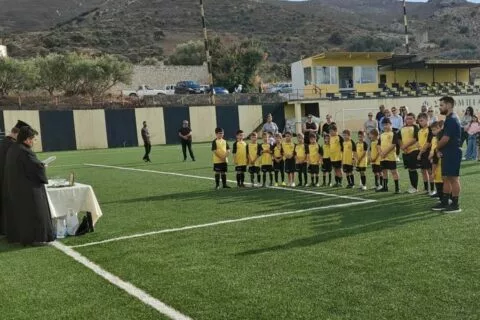 Αγιασμός με δώρα για το μέλλον του Κόρακα