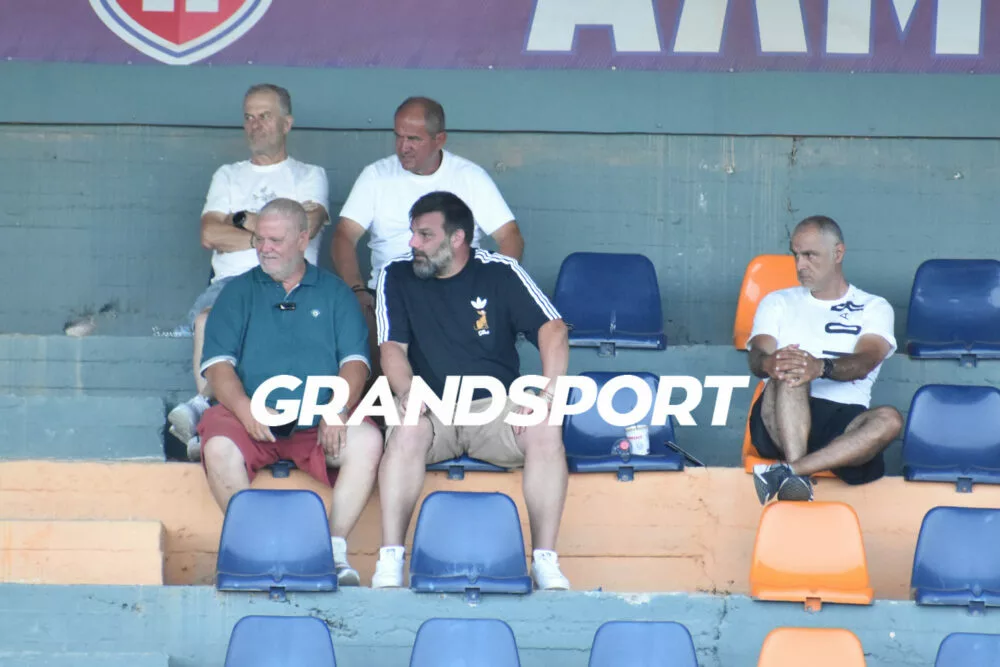 Ποδοσφαιρικές παρουσίες στο Αλμυρός-Νεάπολη