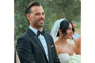 Στο… κλαμπ των παντρεμένων ο Μάνος Χρήστου