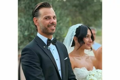 Στο… κλαμπ των παντρεμένων ο Μάνος Χρήστου