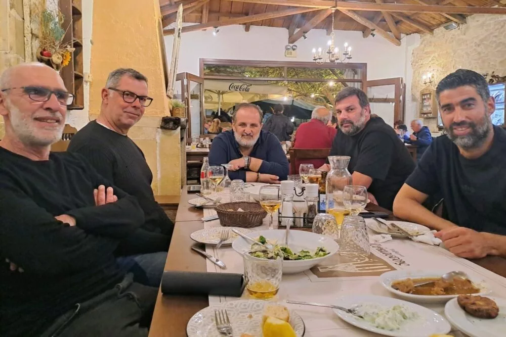 Με οικογενειακό διπλό και τραπέζι έπεσε η αυλαία στον Γιούχτα