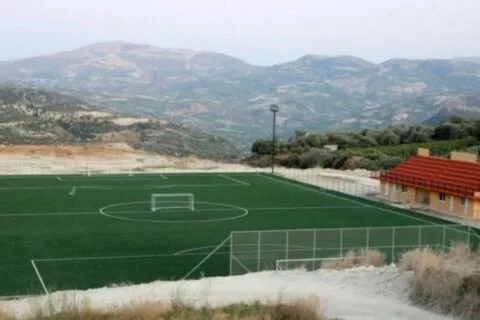 Κοιτάζει τις Δαφνές για προπονήσεις ο Ρούβας