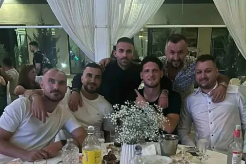 Έντονο ποδοσφαιρικό άρωμα στον γάμο του Νίκου Βρέττου