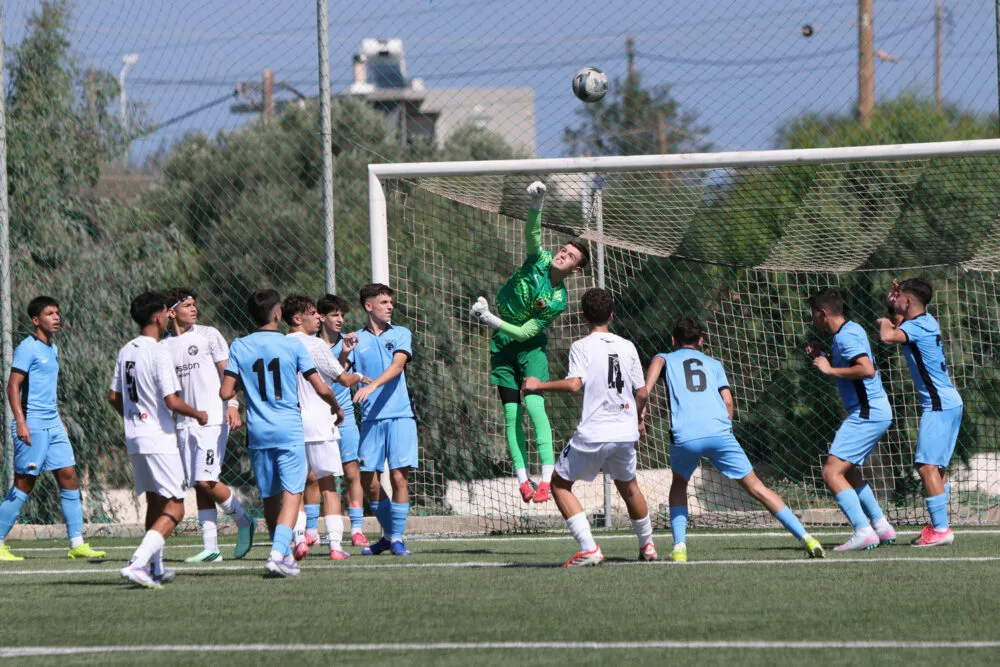 Εικόνες απο το ΟΦΗ-ΑΕΚ Κ15
