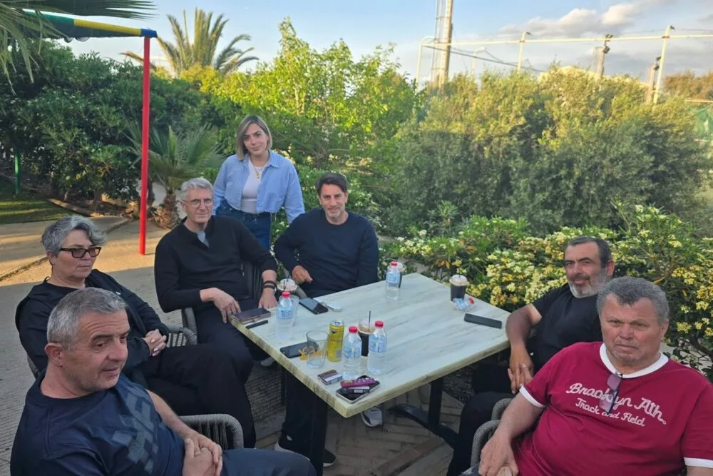 Τρέχουν το γηπεδικό στον Μαραθώνα