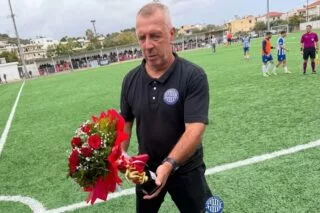 Τίμησε τον Νίκο Νιόπλια η Χερσόνησος -Το «ευχαριστώ» των Χανίων