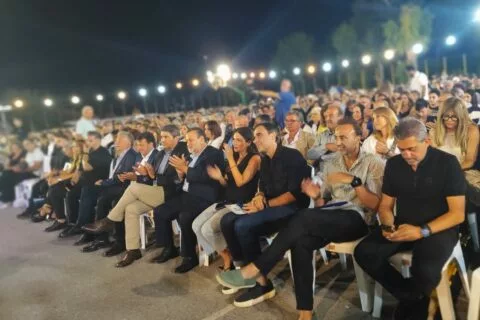 Ξεχωριστή βραδιά για τον ΟΦΗ και τον Μανώλη Λιδάκη στο Καστέλλι