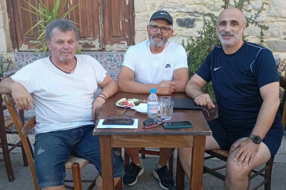 Στον πάγκο του Μαραθώνα ο Παπακώστας