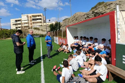 Με μεγάλη συμμετοχή οι προπονήσεις προεπιλογής των Μικτών ΕΠΣΗ στη Χερσόνησο (pics)