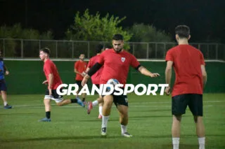 ΟΦΑΜ: Έντονα παράπονα για τη διαιτησία και δημόσια συγγνώμη στον Κόρακα