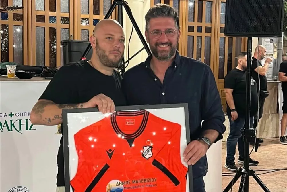 Τίμησαν τον Μενέλαο Μποκέα οι Snakes FC