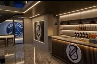 Εντυπωσιάζουν τα νέα γραφεία των Snakes FC (vid)