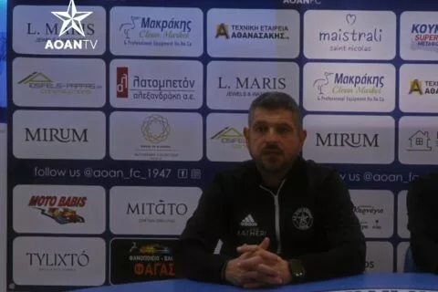 Ν. Σουργιάς: «Πολύ σημαντική και δίκαιη νίκη, επηρεάστηκε η ενέργειά μας από το παιχνίδι της Τετάρτης»