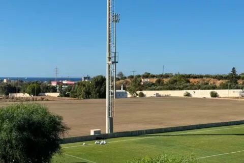 Εργασίες αναβάθμισης στο ΒΑΚ – Μπαίνει νέος χλοοτάπητας στο μεσαίο γήπεδο