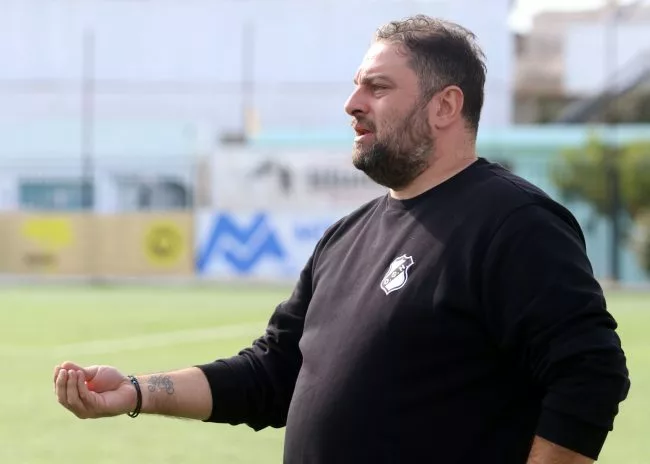Δεν χάνει την… πίστη του ο Χωματάς