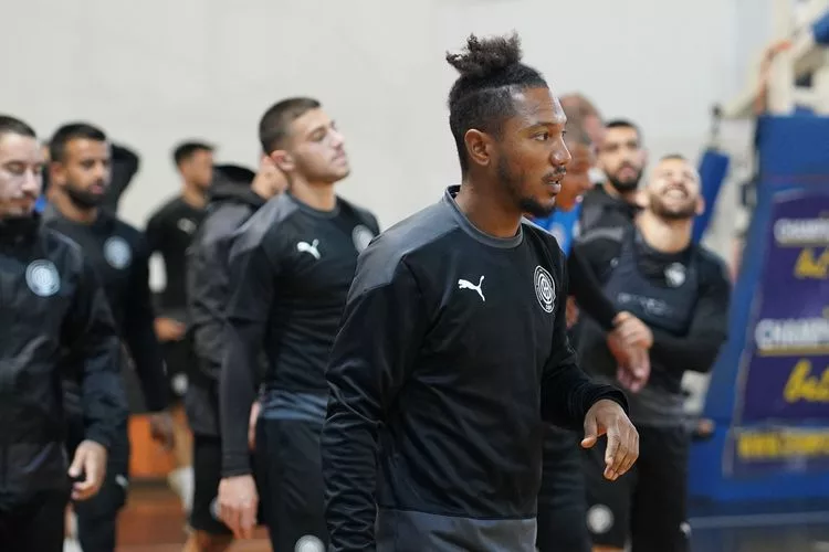 Μέσα ο Ντε Γκουζμάν για Τρίπολη