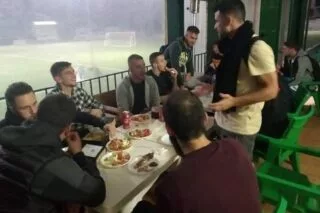Μπάρμπεκιου μέσα σε οικογενειακό κλίμα στον ΠΟΑ