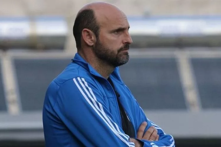 Συνεχίζει στον πάγκο του ΟΦΑΜ ο Α. Λεκάκης