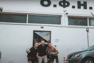 Η «τρέλα» δεν πάει στα βουνά, πάει στα γήπεδα της Super League! <i class="fa fa-video-camera" aria-hidden="true"></i>
