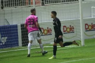 Super League 1: Υποψήφιος για παίκτης του μήνα ο Νέιρα