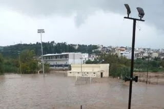 Καταστράφηκε ολοσχερώς το γήπεδο Περάματος <i class="fa fa-video-camera" aria-hidden="true"></i>