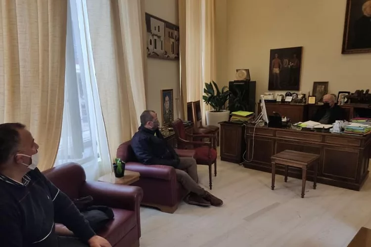 Συναντήθηκαν με τον Δήμαρχο μέλη της διοίκησης του Ηροδότου