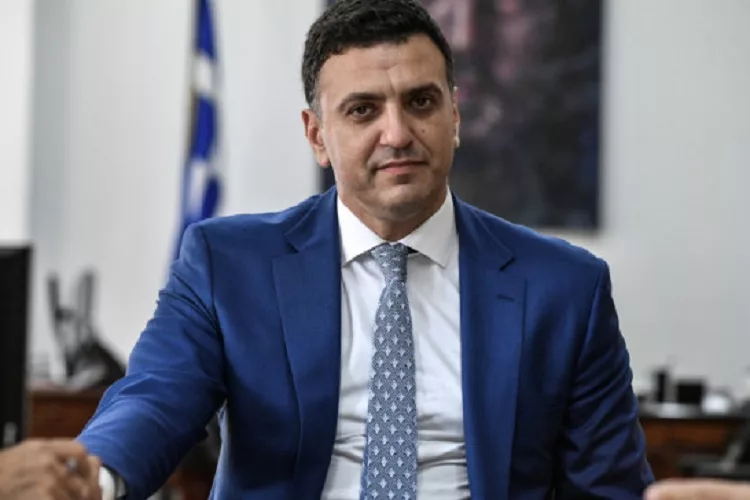 Κικίλιας: «Η πανδημία είναι ακόμα εδώ, η διάμεση ηλικία των ενεργών κρουσμάτων είναι τα 43 έτη»