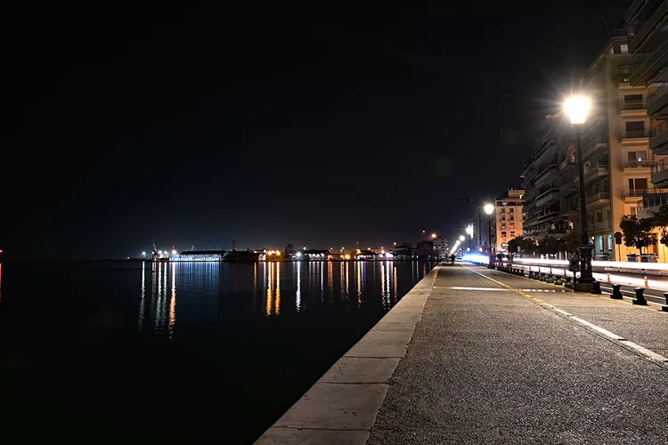 Άρχισε το lockdown: Αναλυτικά τι ισχύει σε όλη την Ελλάδα