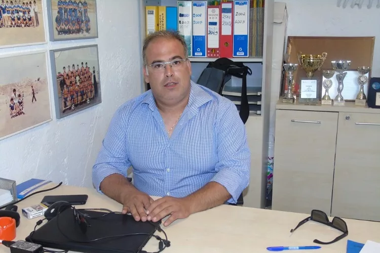 «Ναι μεν αλλά…» από Αλμυρό