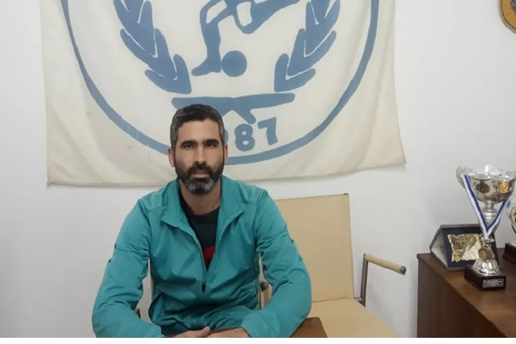 Στ.Λαδουκάκης: «Το θέατρο του παραλόγου συνεχίζεται…»