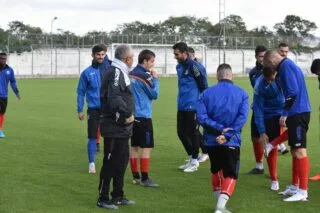 Συνεχίζονται σε ευχάριστο κλίμα οι προπονήσεις των Χανίων <i class="fa fa-camera" aria-hidden="true"></i>