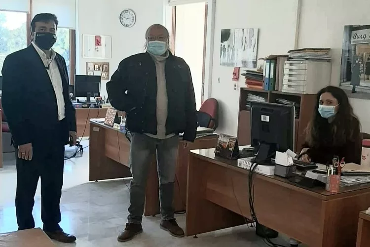 Επισκέψεις Συριγωνάκη στις υπηρεσίες της Π..Ε. Ηρακλείου για ανταλλαγή ευχών!