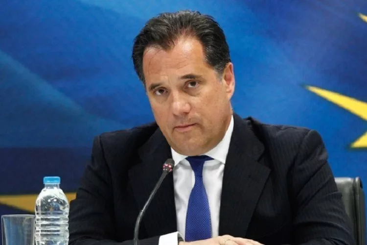 Γεωργιάδης: «Τίποτα ανοιχτό πριν τις 07/01»