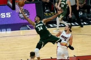 Με «διπλό» Γιάννη το Top 10 της βραδιάς στο NBA