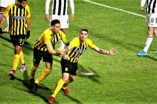 Όλα τα φώτα στο «Κλεάνθης Βικελίδης»