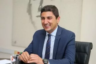 Αμετακίνητος ο Λευτέρης Αυγενάκης!