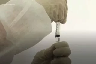 Υπό δρακόντεια μέτρα η μεταφορά και αποθήκευση εμβολίων