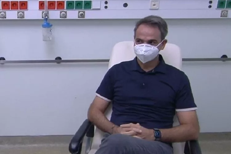 Κορονοϊός: Εμβολιάστηκε ο Κυριάκος Μητσοτάκης