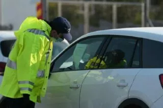 Μέγαρο Μαξίμου: Σαρωτικοί έλεγχοι μετά τις 10 το βράδυ παραμονή Χριστουγέννων