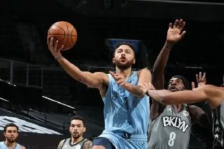 Τα αποτελέσματα του NBA: «Απόδραση» για Γκρίζλις και Μπλέιζερς