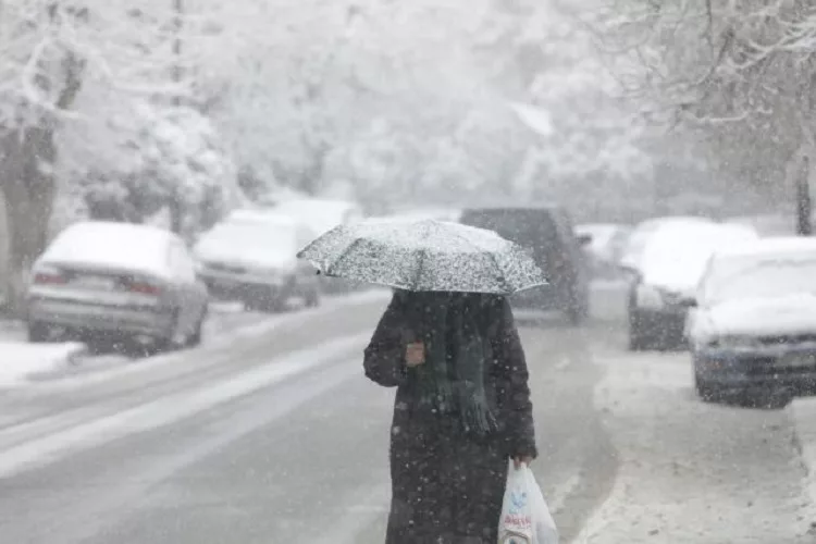 Νέος χιονιάς τις επόμενες ώρες – Ποιες περιοχές θα επηρεάσει <i class="fa fa-video-camera" aria-hidden="true"></i>
