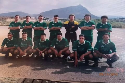 Θυμούνται τα παλιά και δίνουν φιλικό παιχνίδι οι παλαίμαχοι των Γουβών!